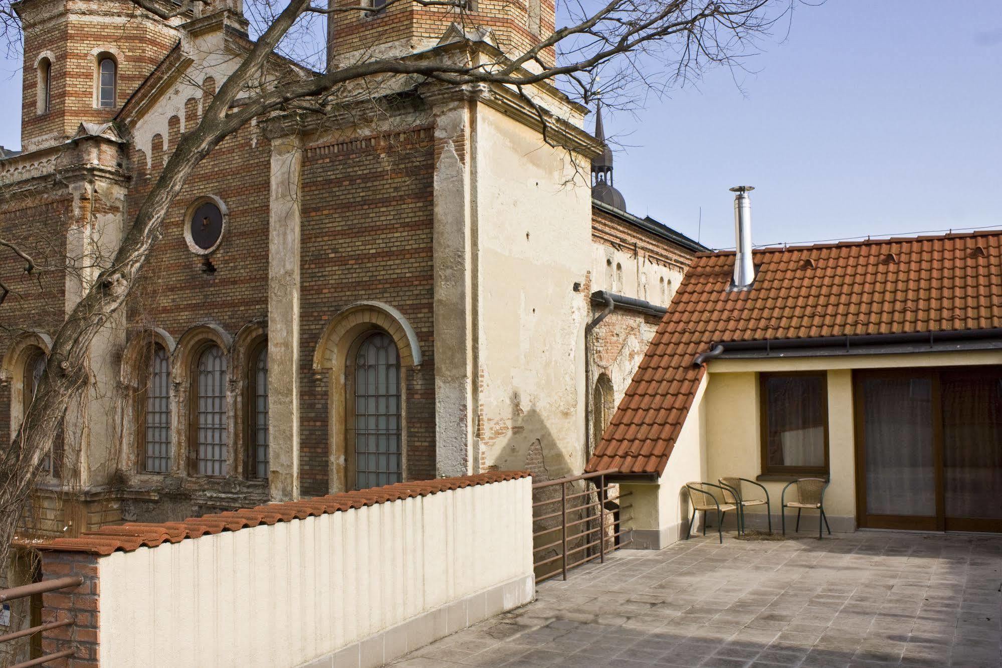 Hotel Premier Trnava Exterior foto